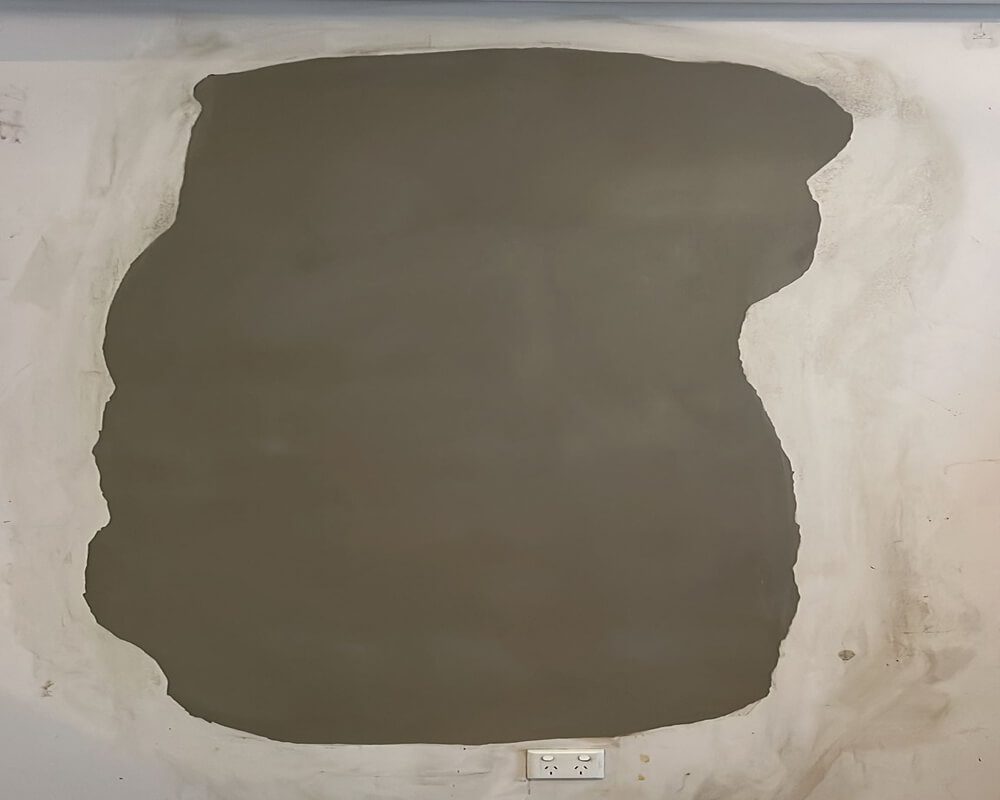 Crack filled with flexible smooth acrylic render, ready for painting
